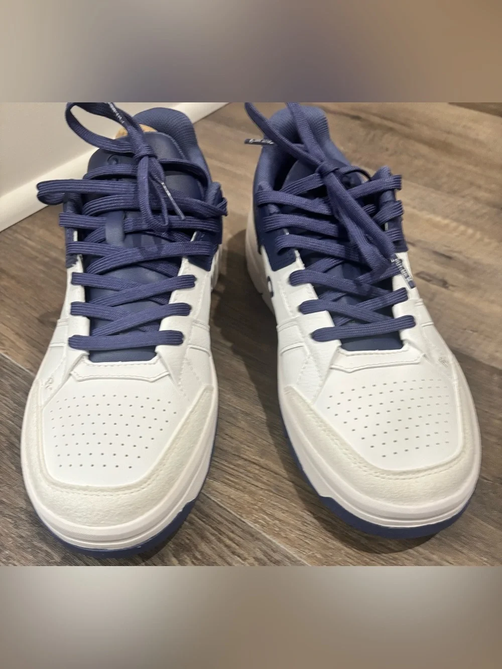 NIB On Cloud Running The Roger Clubhouse White Acai Men’s 7.5 Women’s 9 Tennis - Picture 3 of 13